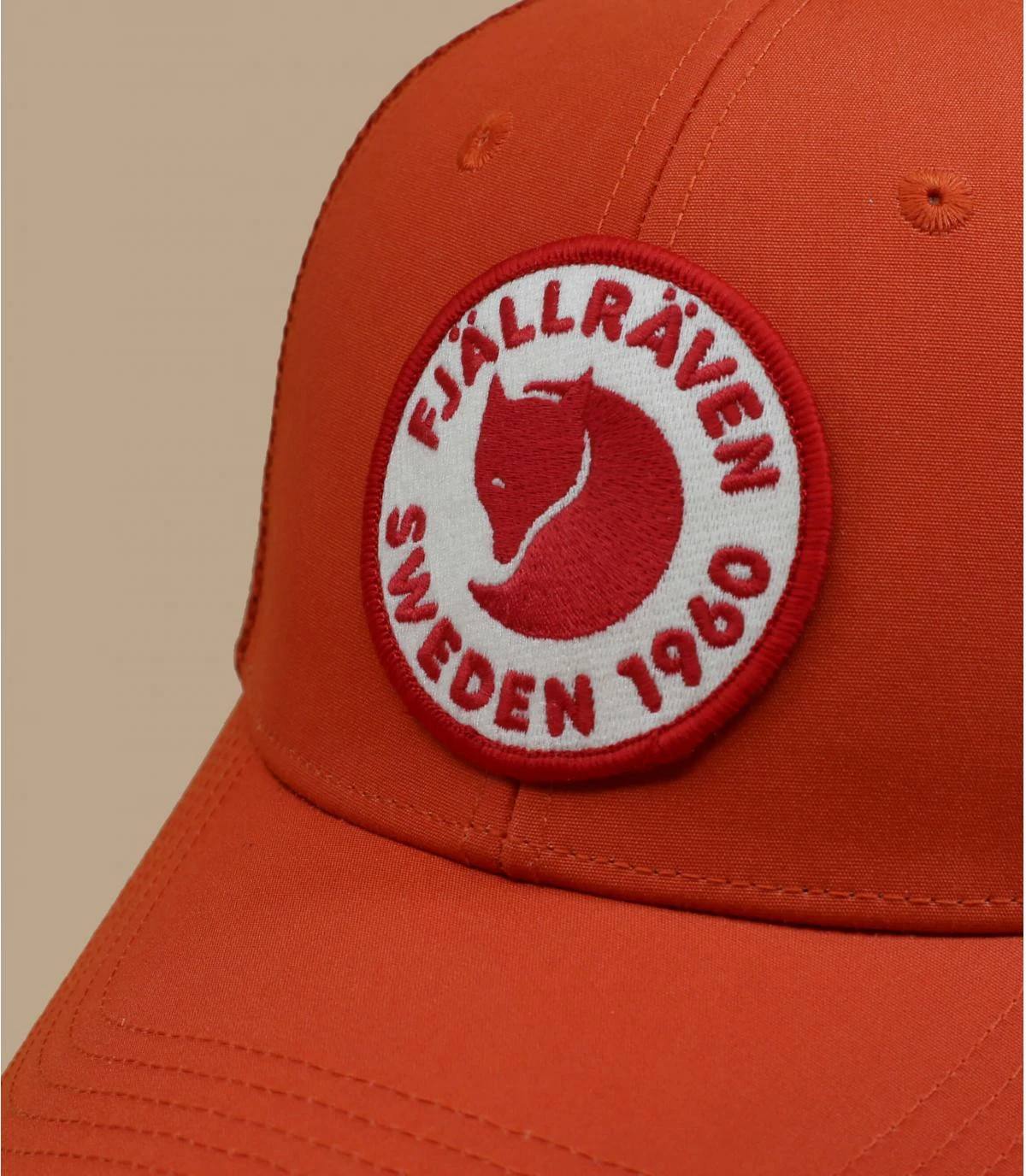Fjallraven 1960 Logo Langtradarkeps Rowan Red 4 Fjallraven 1960 Logo Langtradarkeps Rowan Red – Image 2