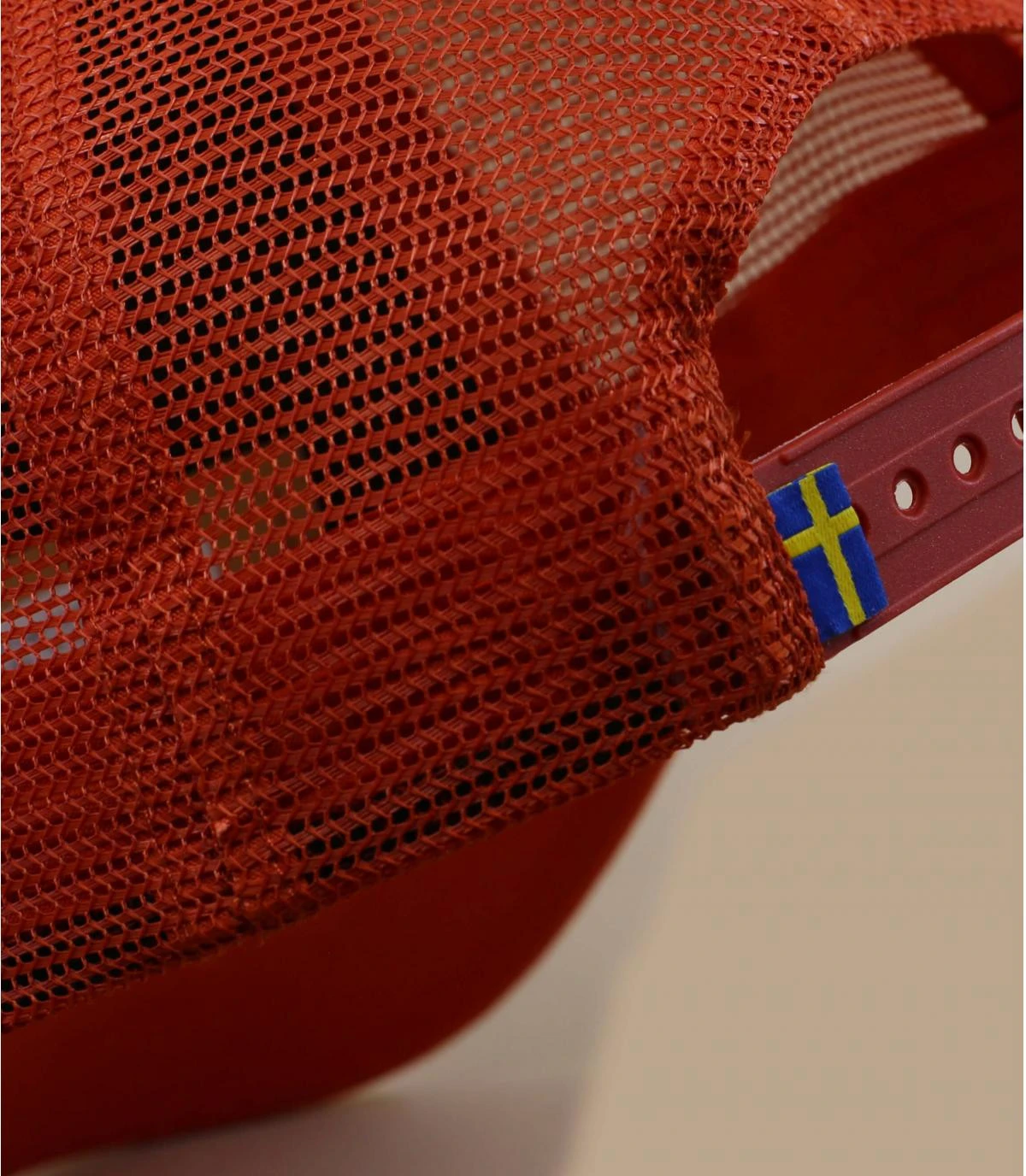 Fjallraven 1960 Logo Langtradarkeps Rowan Red 5 Fjallraven 1960 Logo Langtradarkeps Rowan Red – Image 3