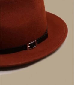 Mila Brique -Default Template 7 lyna brique 1